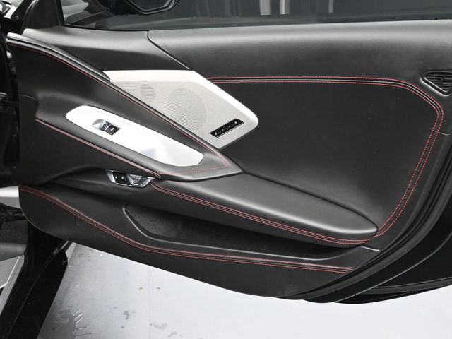 2020 Chevrolet Corvette 3LT - Photo 11