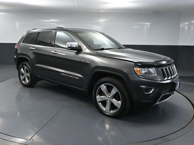 Gray (Granite Crystal Metallic Clearcoat) 2016 Jeep Grand Cherokee SUV / Crossover Four-Wheel Drive 8-Speed Automatic
