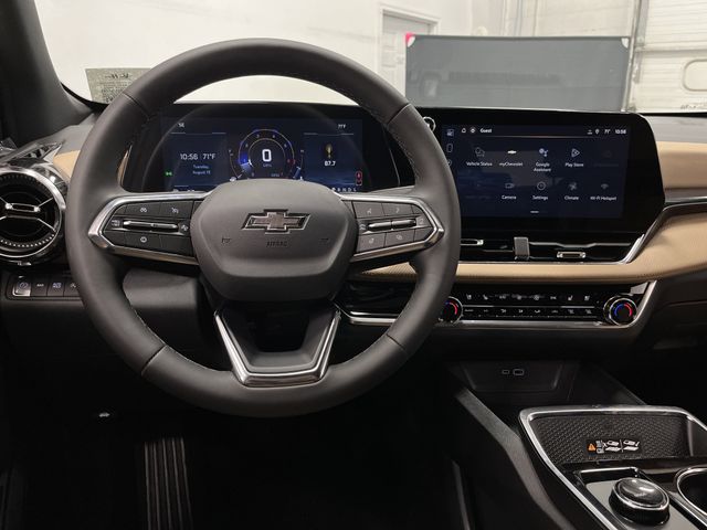 2026 Chevrolet Equinox ACTIV photo 3