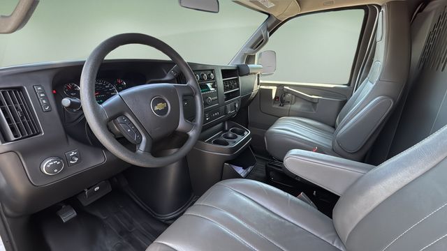 Used 2025 White Chevrolet Work Van image 16