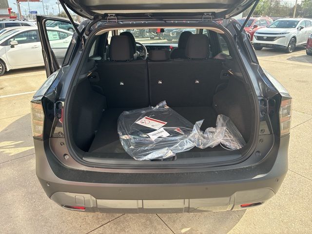 2026 Nissan Kicks SV - 6