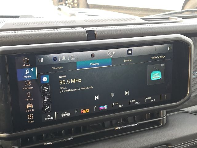 2025 Jeep Wrangler Rubicon 4xe:B02249