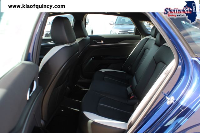 New 2026 Kia K5 Sedan