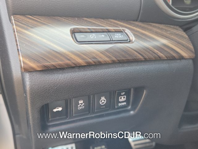 Used 2016 Nissan Maxima Sedan