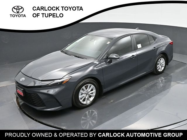 2025 Toyota Camry  32