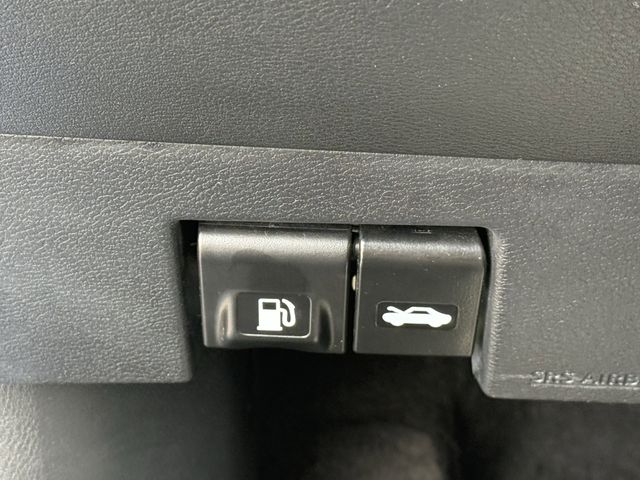 2023 Nissan Versa 1.6 SV Blue at Emmons Autoplex