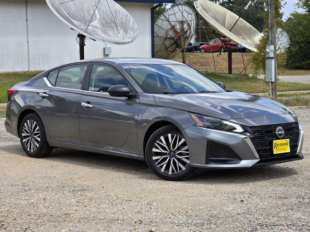 2025 Nissan Altima 2.5 SV FWD