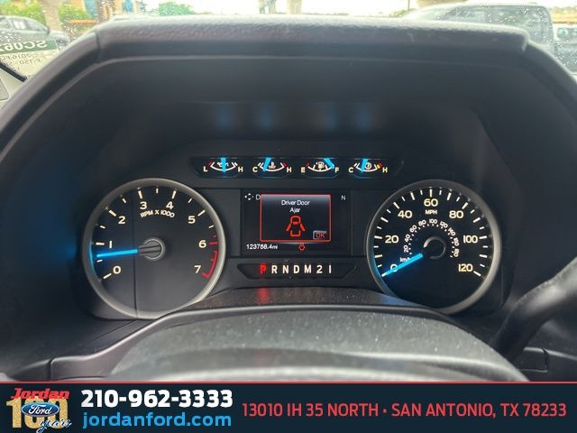 Used Car 2016 Ford F-150  Xlt For Sale Under $25,000 In San Antonio, Texas