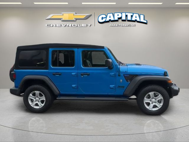 Used 2022 Blue Jeep Unlimited Sport S image 6