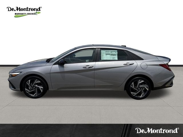 New 2025 Gray Hyundai SEL Sport image 8