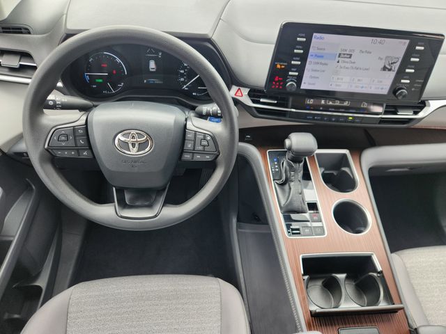 2023 Toyota Sienna LE  at Monument Chevrolet