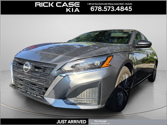 Gray (Gun Metallic) 2024 Nissan Altima Sedan All-Wheel Drive Continuously Variable Transmission