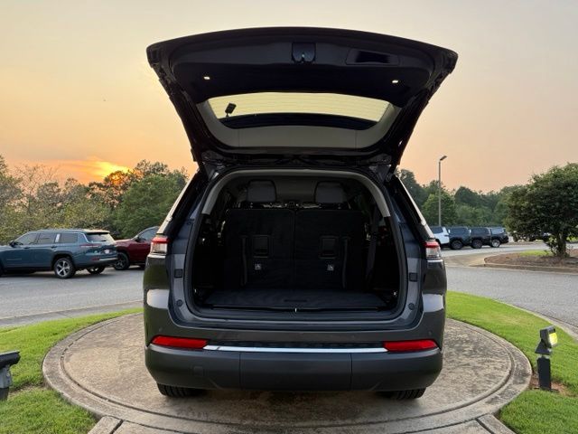 Used 2023 Jeep Grand Cherokee L SUV