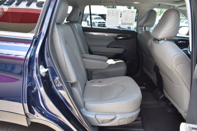 Used 2022 Toyota Highlander SUV