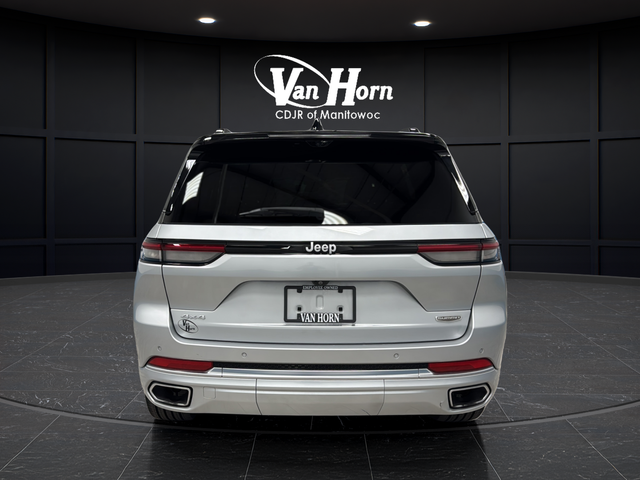 Used 2024 Silver Zynith Jeep Summit Reserve image 6