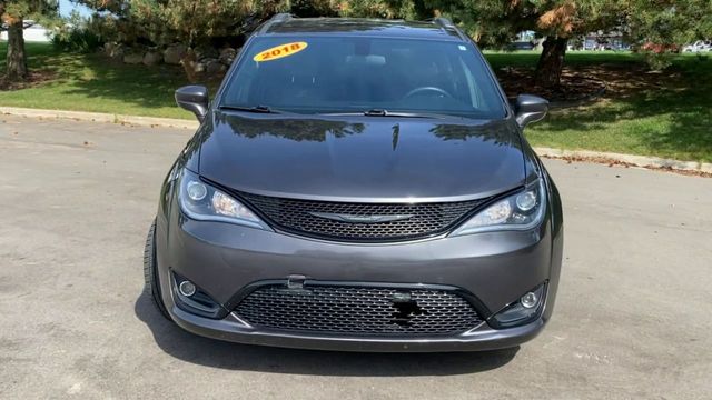 2018 Chrysler Pacifica Touring L 3