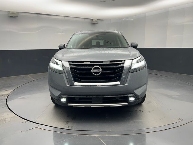 2022 Boulder Gray Pearl Nissan Pathfinder Platinum FWD SUV
