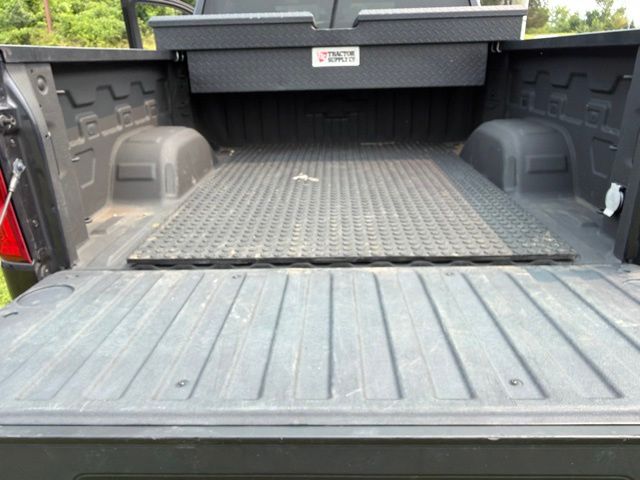 ChevroletSilverado 150024