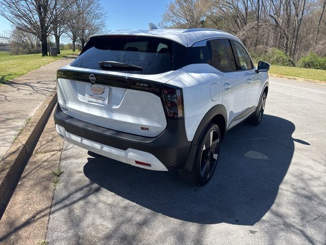 Used 2025 White Nissan SR image 7