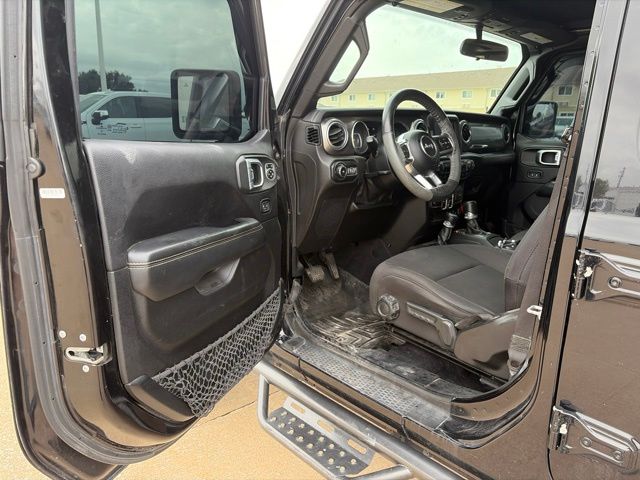 Used 2019 Jeep Wrangler SUV