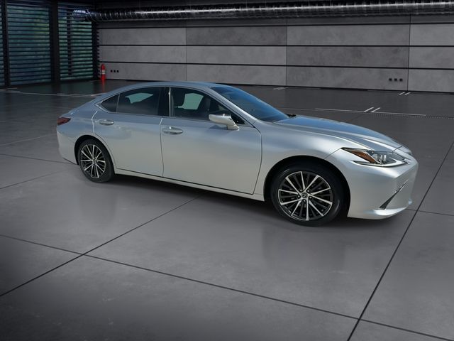 2024 Lexus ES - $42,788