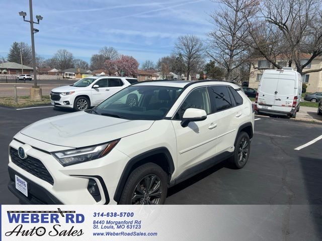 2022 Toyota RAV4 Hybrid XLE Premium AWD
