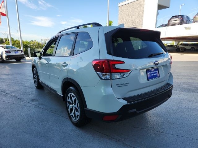 2021 Subaru Forester Premium 11