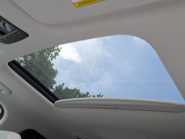 2026 Hyundai Palisade Hybrid Blue SEL Premium White at Baytown Hyundai