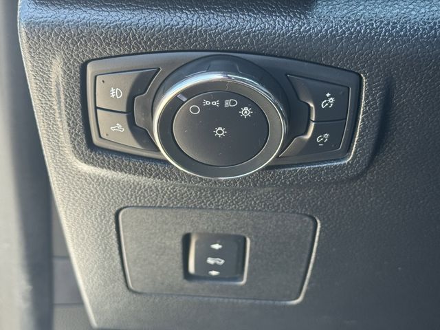 2017 Ford F-150 XLT White at Autostrade