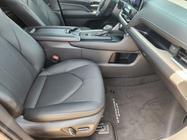 2026 Toyota Grand Highlander Limited  at Classic Toyota Galveston