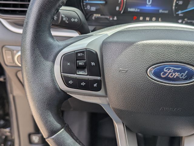 2022 Ford Explorer XLT Black at Community Kia
