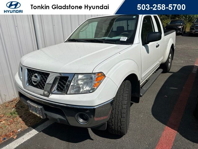 Avalanche 2010 Nissan Frontier Pickup Truck Four-Wheel Drive 5-Speed Automatic Overdrive