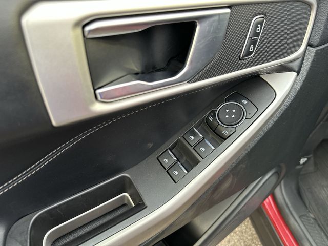 Certified Used 2023 Red Ford XLT image 17