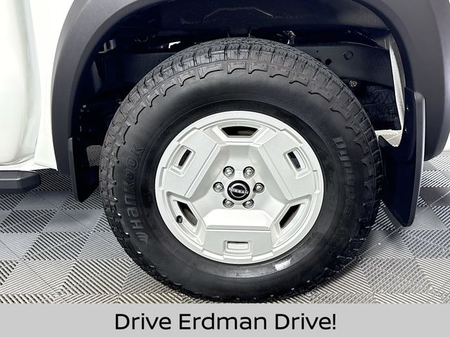 Used 2024 Nissan Frontier Truck