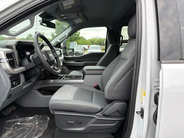 New 2026 White Ford XLT image 13