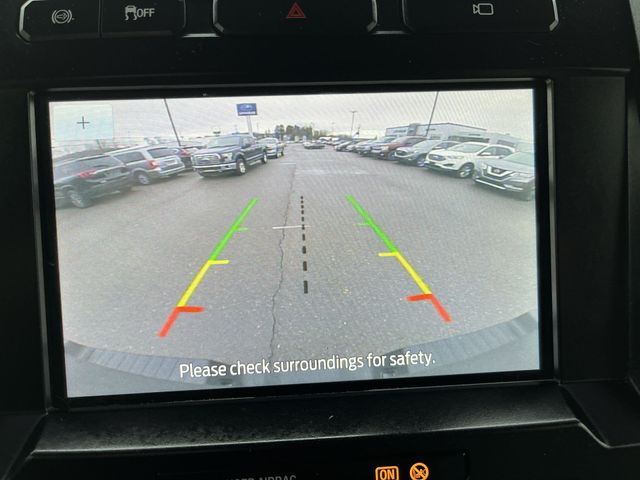 Used 2022 White Ford XL image 24