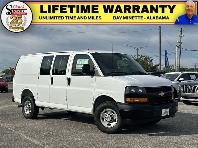Summit White 2026 Chevrolet Express Cargo 2500 RWD Van Rear-Wheel Drive 8-Speed Automatic Overdrive