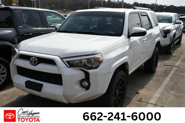 2019 Toyota 4Runner SR5 4WD