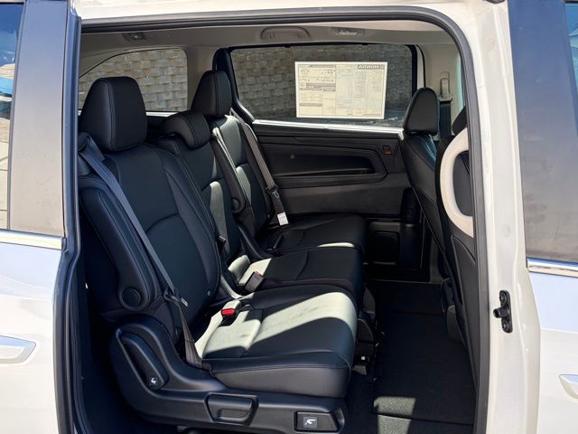 new 2026 Honda Odyssey car, priced at $42,508