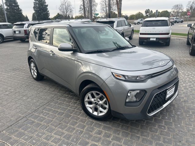 2022 Kia Soul LX FWD