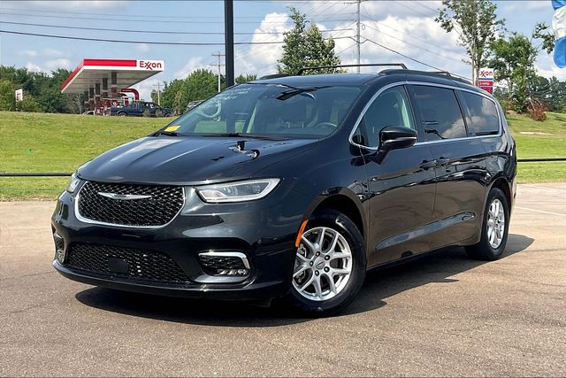 Used 2022 Chrysler Pacifica For Sale in OLIVE BRANCH, MS