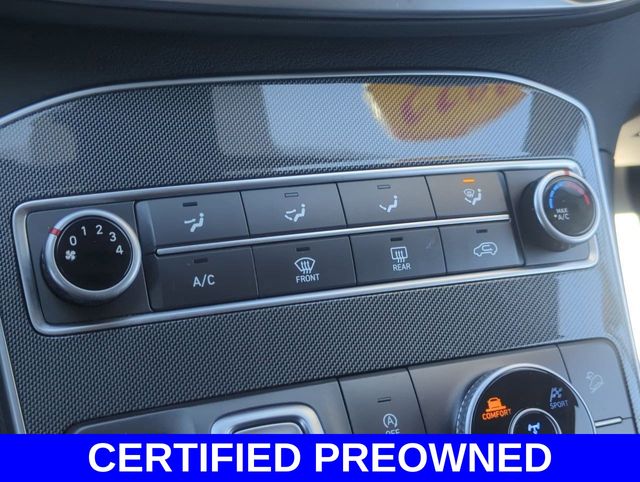 2022 Hyundai Santa Fe SEL photo