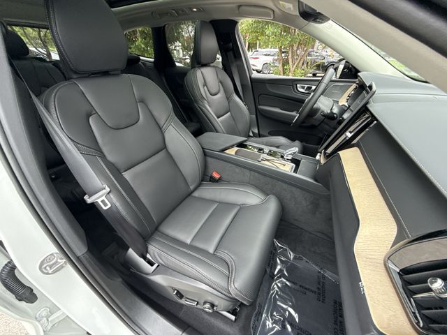 Used 2026 Volvo XC60 Plug-In Hybrid SUV