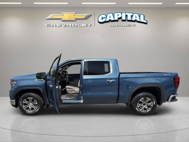 Used 2024 Blue GMC SLT image 9
