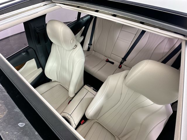 Thumbnail: 2018 Mercedes-Benz E-Class - 23