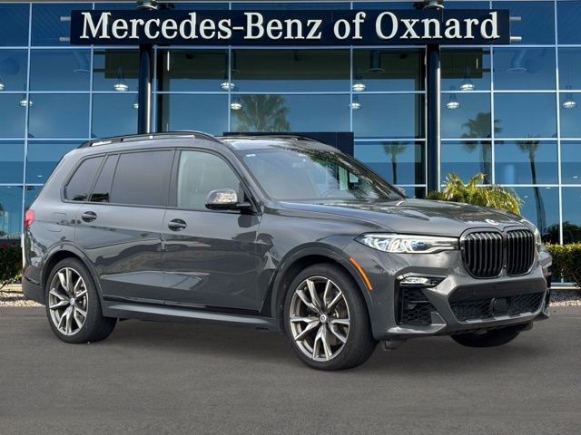2022 BMW X7 M50i AWD