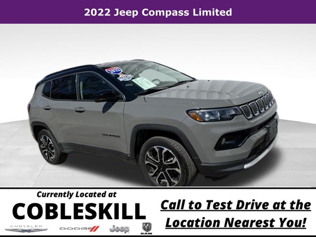 Sting-Gray Clearcoat 2022 Jeep Compass SUV / Crossover Four-Wheel Drive 9-Speed Automatic