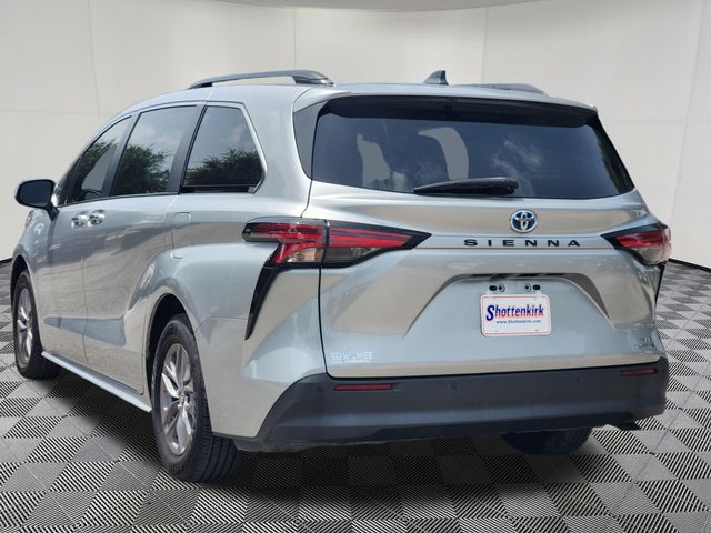Used 2022 Toyota Sienna Van