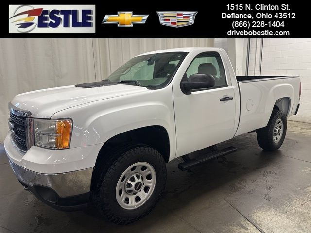 Summit White 2012 GMC Sierra 2500HD Pickup Truck 4X2 6-Speed Automatic Overdrive