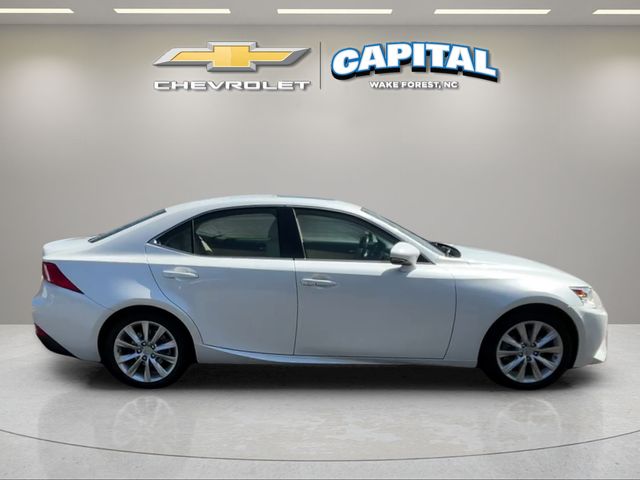 Used 2014  Lexus 250 image 6